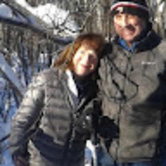 Meet your Posher, Monica - Picture 1 of 1